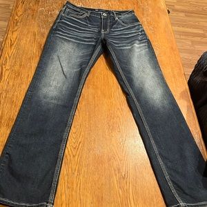 Buckle, BKE mens 32x34 jeans dark destressed jean. Worn once!